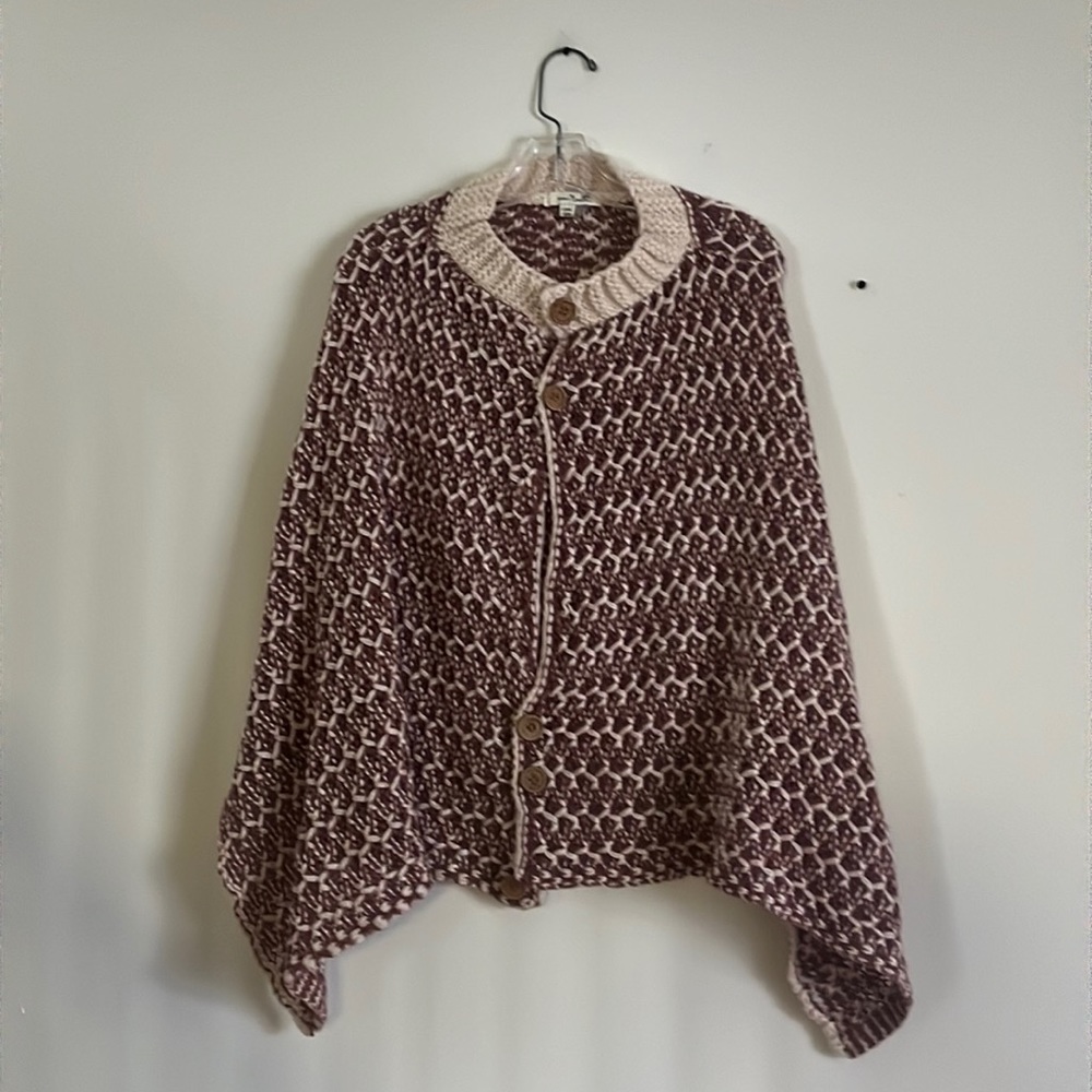 Simply Noelle knit poncho